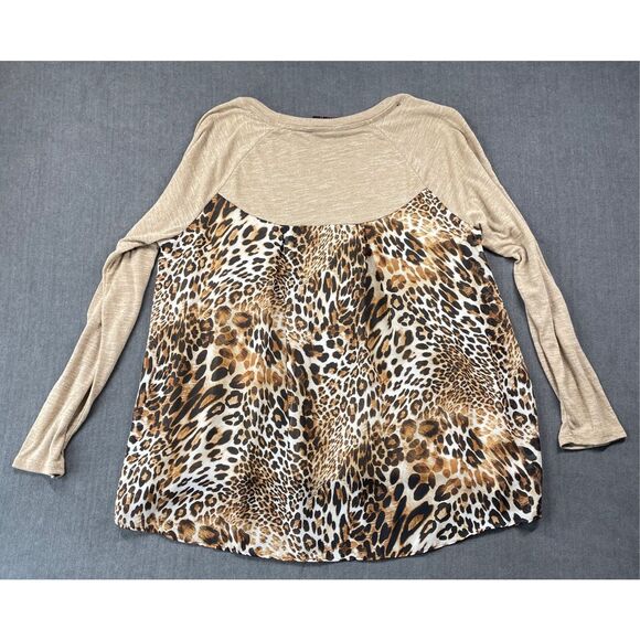 Women’s Long Sleeve Top Leopard Print Back Rhinestone Detail Blouse Size M Beige - Picture 6 of 7
